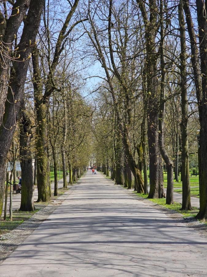 Apartament Central Park Kielce Esterno foto
