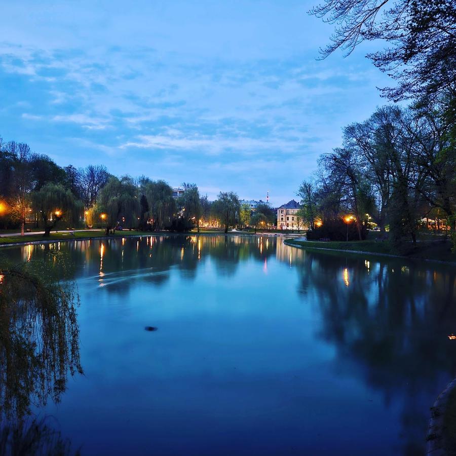 Apartament Central Park Kielce Esterno foto